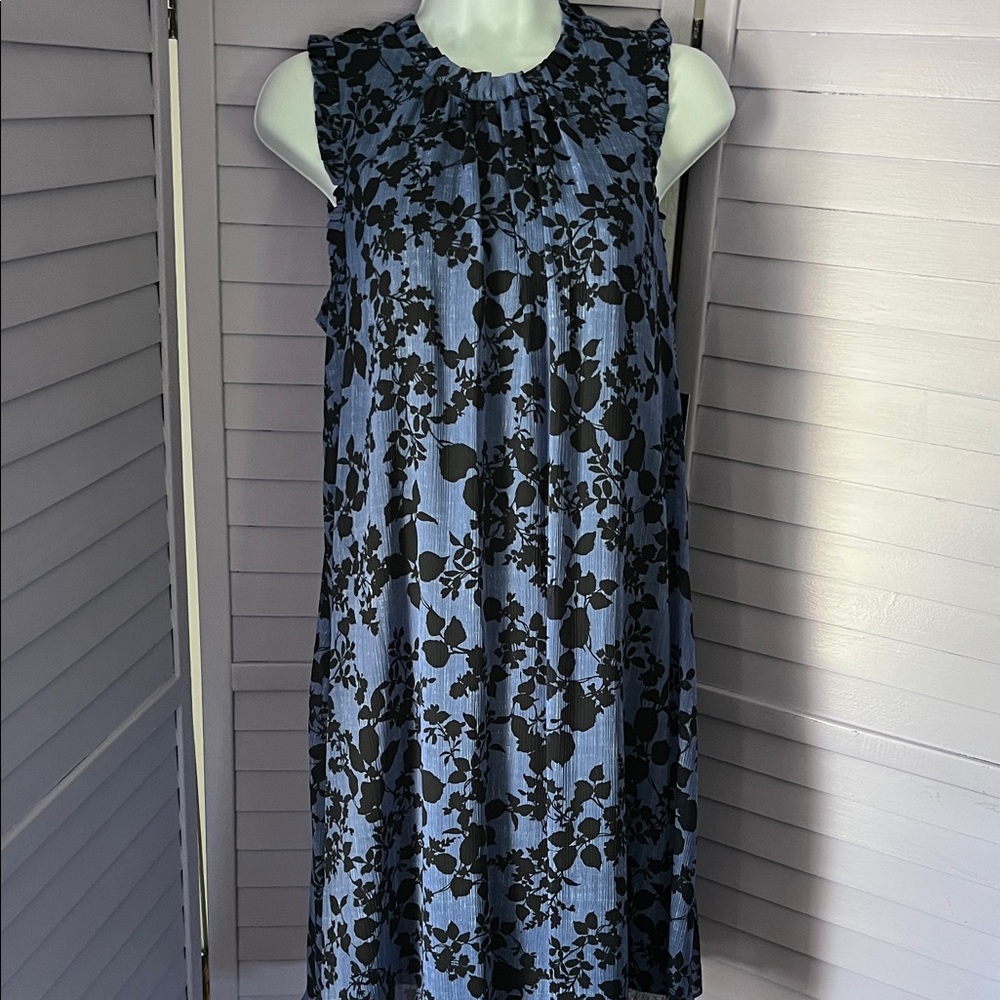 NWT TOMMY HILFIGER Floral Sleeveless LINED Blue and Black Dress.36”length 19”ptp